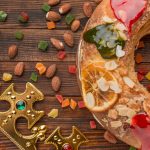 top-view-epiphany-cake-roscon-de-reyes-almonds (1)